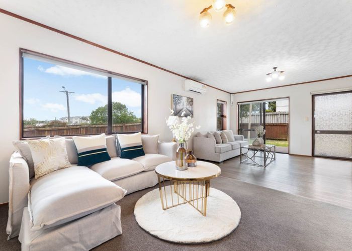 at 1/167 Deep Creek Road, Torbay, Auckland