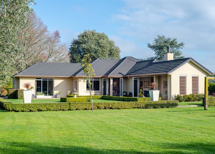  at 5 Meadowgreen Drive, Tamahere