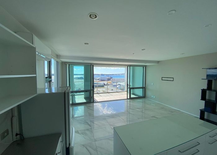  at 1110/30 Beach Road, Auckland Central, Auckland