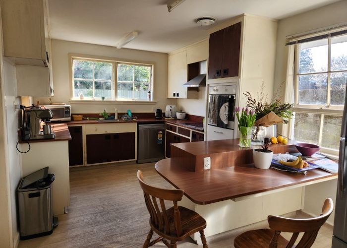  at 8 Moorpark Place, Ilam, Christchurch City, Canterbury