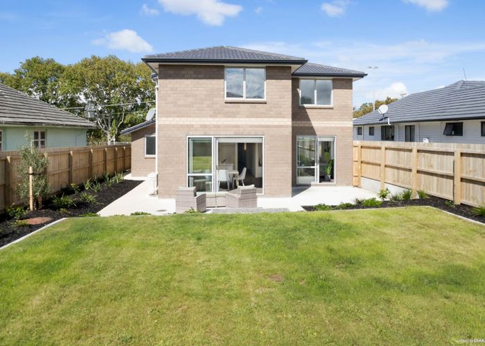  at 185 Portage Road, New Lynn, Auckland