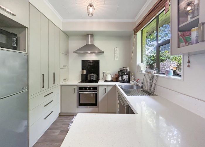  at 76 Inglewood Road, Hawthorndale, Invercargill