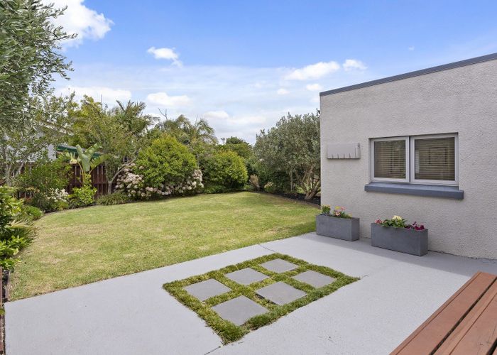  at 70 Old Mill Road, Westmere, Auckland