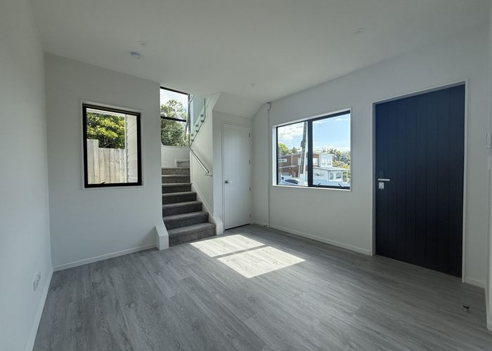  at 1/33 Garadice Rd, Mairangi Bay, North Shore City, Auckland