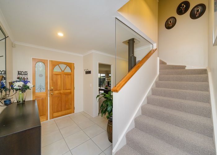  at 135 Summerhill Drive, Fitzherbert, Palmerston North
