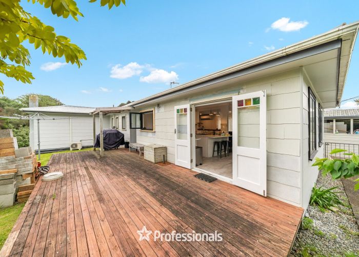  at 8 Sydney Crescent, Raumati South, Kapiti Coast, Wellington