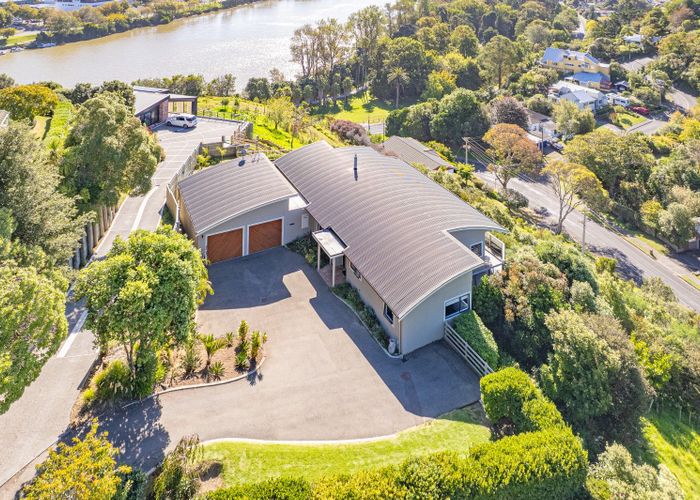  at 1 Shakespeare Road, Bastia Hill, Whanganui, Manawatu / Whanganui