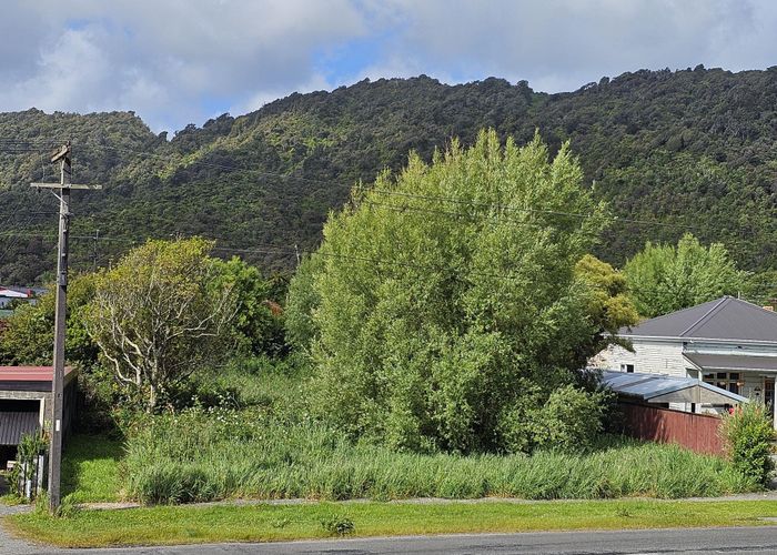  at 55 Nelson Quay, Cobden, Greymouth