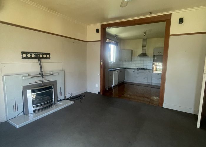  at 80 Retreat Road, Avonside, Christchurch