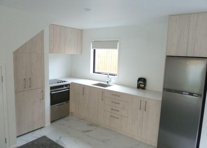  at 6/17 Lowtherhurst Road, Massey, Auckland