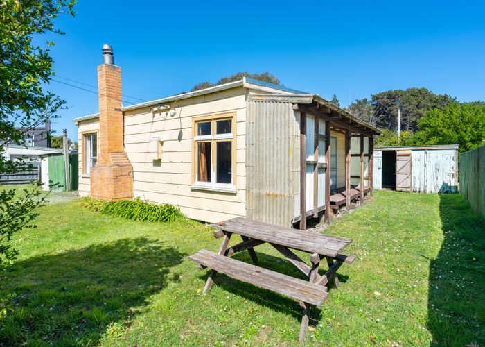  at 2 Muri Street, Aramoana, Port Chalmers