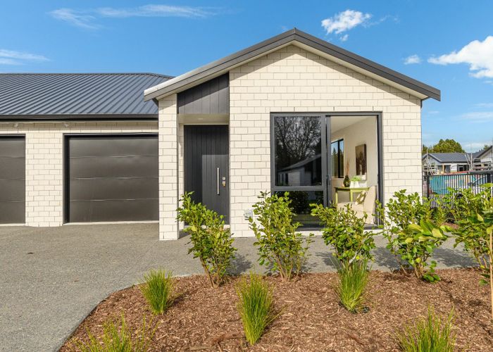  at 2 Lily Pond Lane, Katikati, Katikati