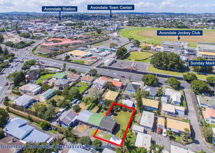  at 4/120 Rosebank Road, Avondale, Auckland