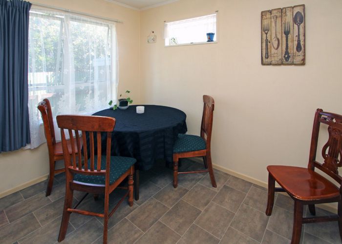  at 2/36 Massey Crescent, Marewa, Napier