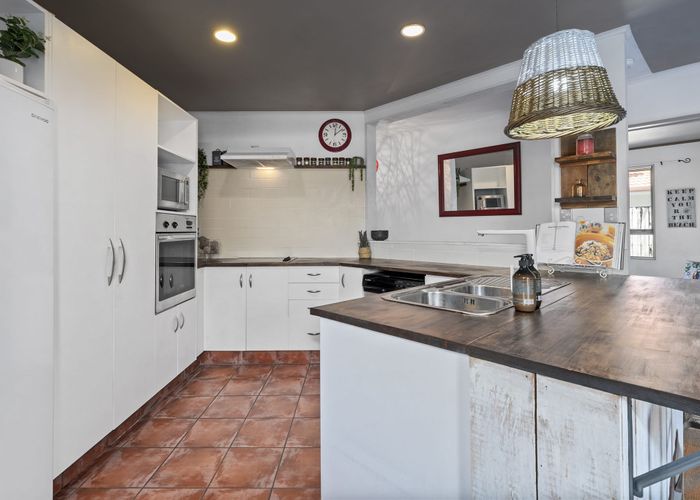  at 42 Katerini Grove, Papamoa Beach, Papamoa