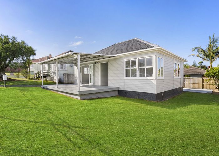  at 647 Richardson Road, Mount Roskill, Auckland