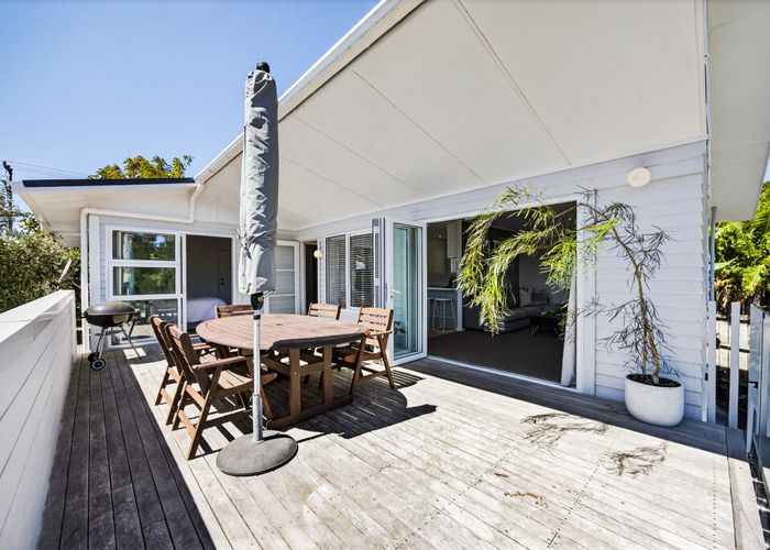  at 196 Verbena Road, Birkdale, Auckland