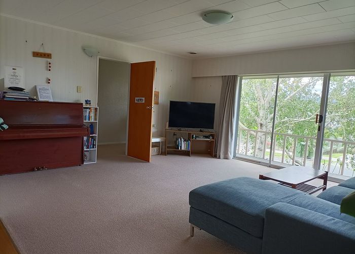  at 7 Stanhope Grove, Korokoro, Lower Hutt