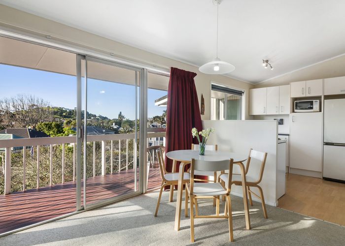  at 4/48A Vauxhall Road, Devonport, North Shore City, Auckland