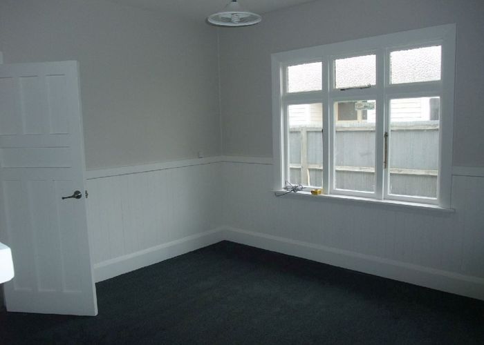  at 27 Clarence Street South, Addington, Christchurch City, Canterbury