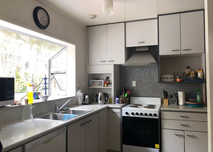  at 14 Glen Alton Avenue, Paparangi, Wellington, Wellington