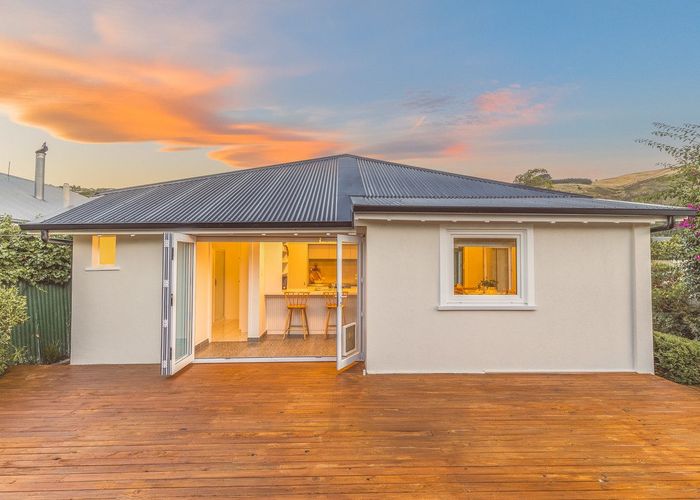  at 26 Menzies Street, Sumner, Christchurch City, Canterbury