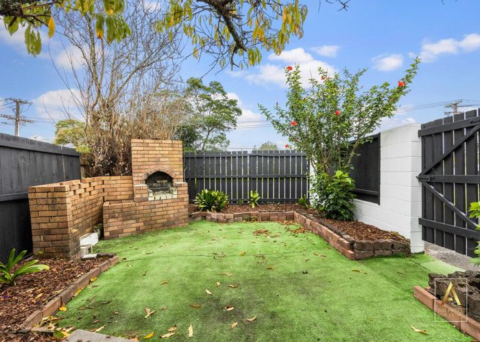  at 3/107 Portage Road, New Lynn, Auckland