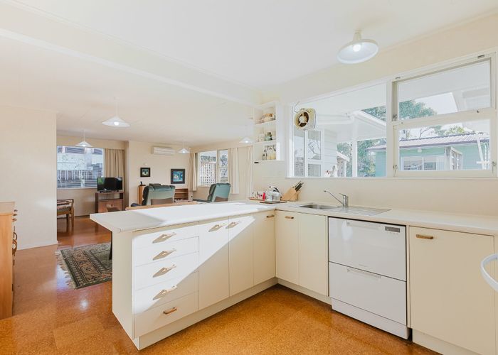  at 43 Rimu Street, Waikanae, Waikanae