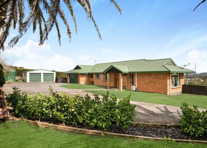  at 182 Logan Road, Buckland