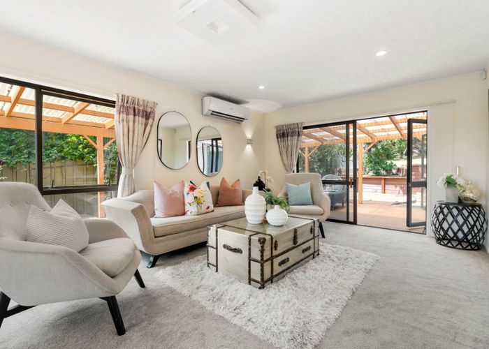  at 69 Kennedy Avenue, Forrest Hill, Auckland