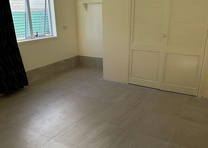  at 24 Spencer Road, Pinehill, North Shore City, Auckland