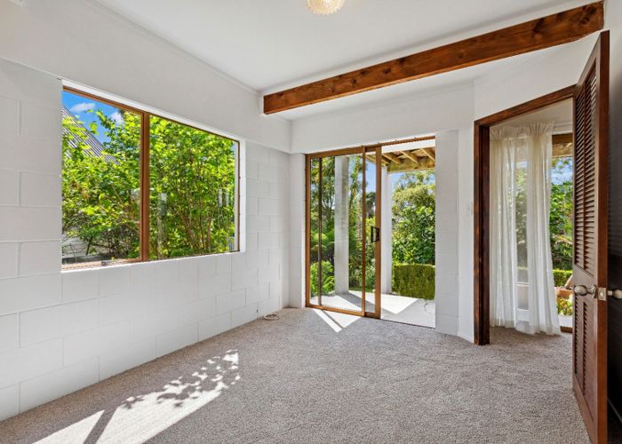  at 35 Parr Terrace, Castor Bay, North Shore City, Auckland