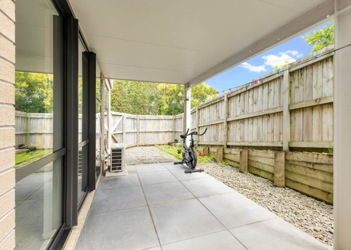  at 11/15 Wyllie Road, Papatoetoe, Auckland