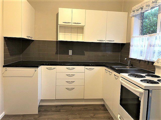  at 1/71 Uxbridge Road, Mellons Bay, Manukau City, Auckland