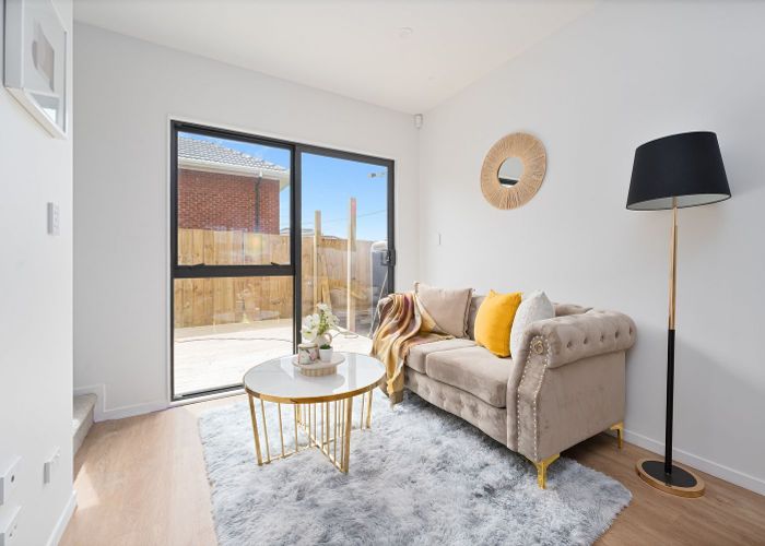  at 4/442 Old Te Atatu Road, Te Atatu Peninsula, Auckland