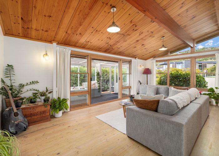  at 2 Wakatu Avenue, Redcliffs, Christchurch City, Canterbury