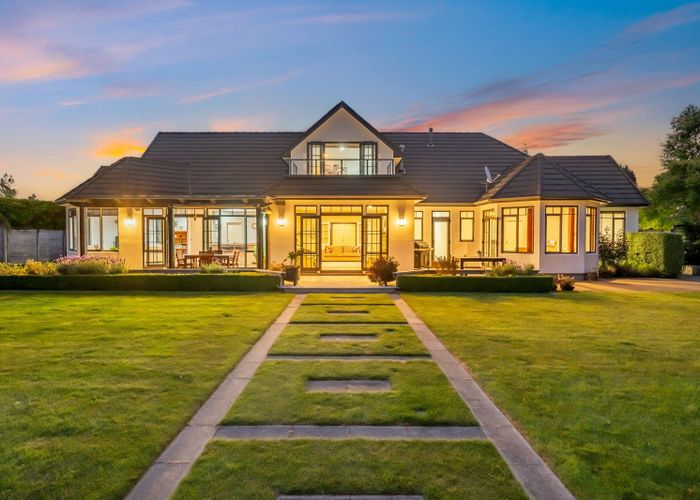  at 30 Emerald Hill Drive, Birchville, Upper Hutt, Wellington
