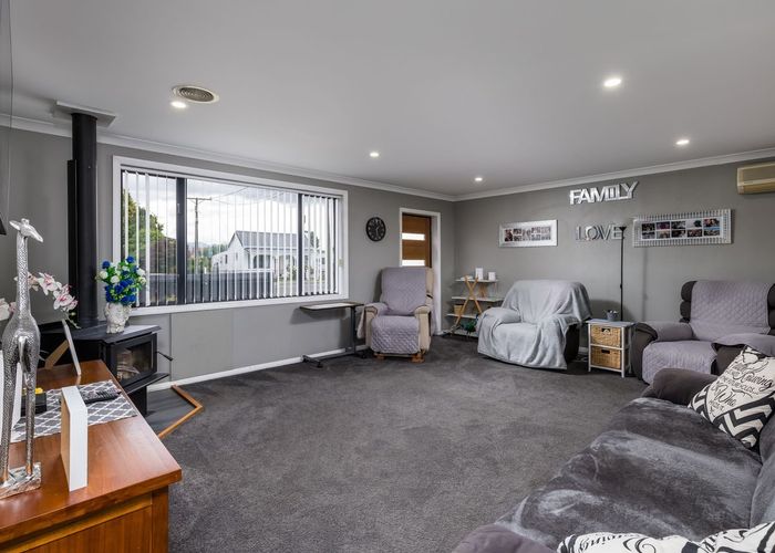  at 5  Holmes Street, Waimate, Waimate, Canterbury