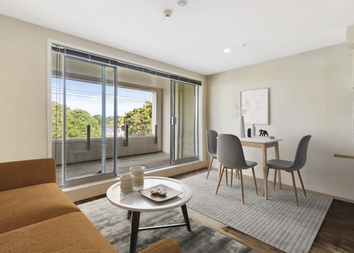  at 204/25 Bute Road, Browns Bay, Auckland