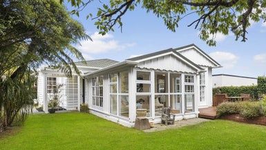  at 190 Karori Road, Karori, Wellington