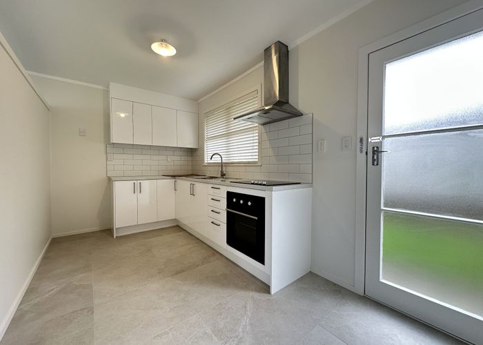  at 23 Blockhouse Bay Road, Avondale, Auckland