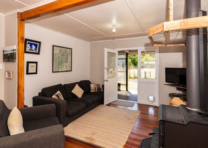  at 16 Marino Street, Rangataua