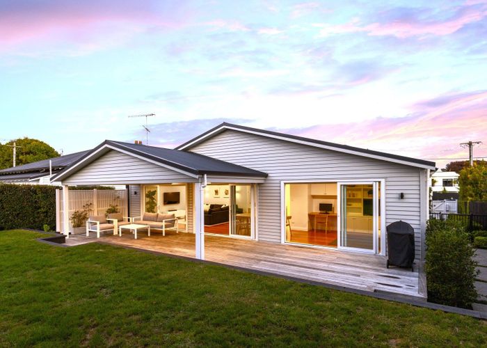  at 3 Konini Road, Greenlane, Auckland