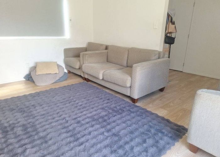  at 4/4 Edgerton Road, Te Atatu Peninsula, Waitakere City, Auckland