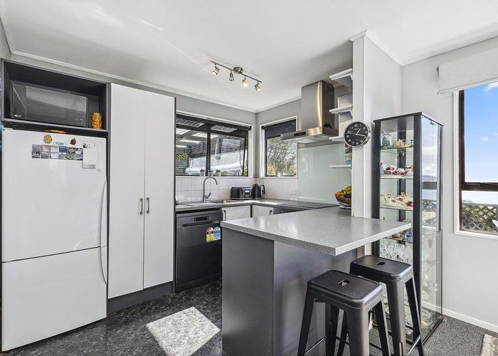  at 5 Tikati View, Titahi Bay, Porirua, Wellington