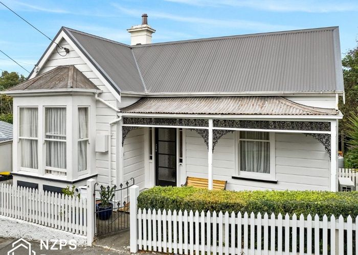  at 4 Kilgour Street, Roslyn, Dunedin, Otago