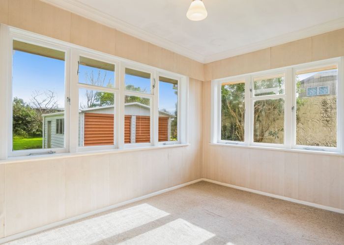  at 19 Mahoe Street, Otaki Beach, Otaki
