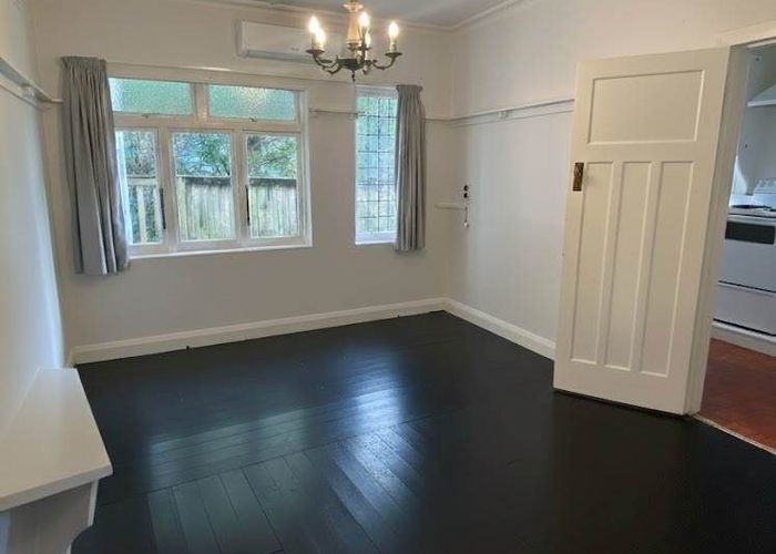  at 4/10 Ngauruhoe Street, Mount Eden, Auckland City, Auckland