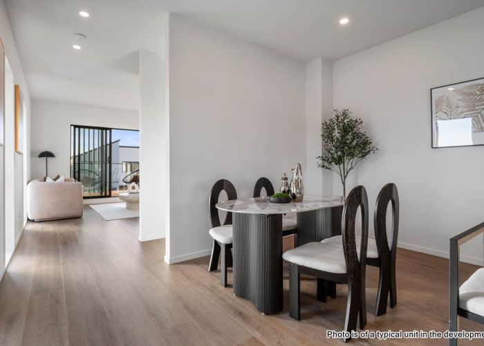  at 6 Pilot Drive, Hobsonville, Waitakere City, Auckland
