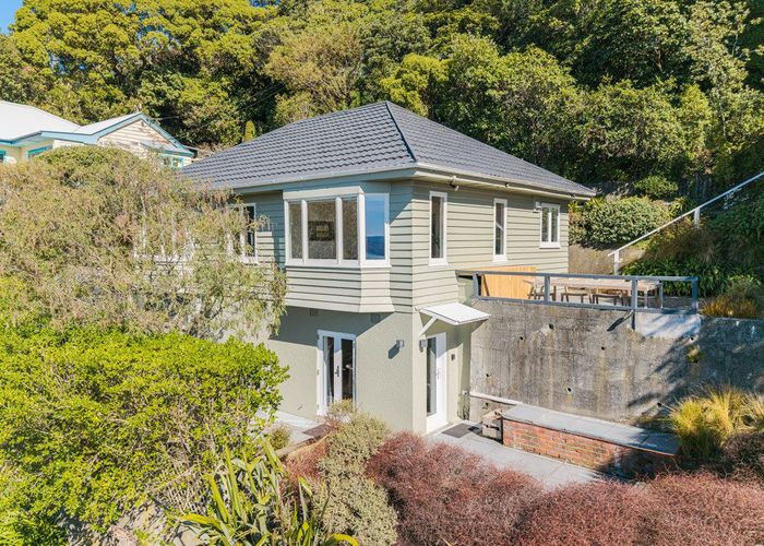  at 13 Thane Road, Roseneath, Wellington, Wellington